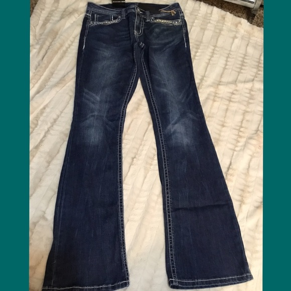 Shyanne Jeans - Picture 2 of 4